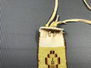 Kimimi Ashley (Blackfeet) – Medizintäschchen